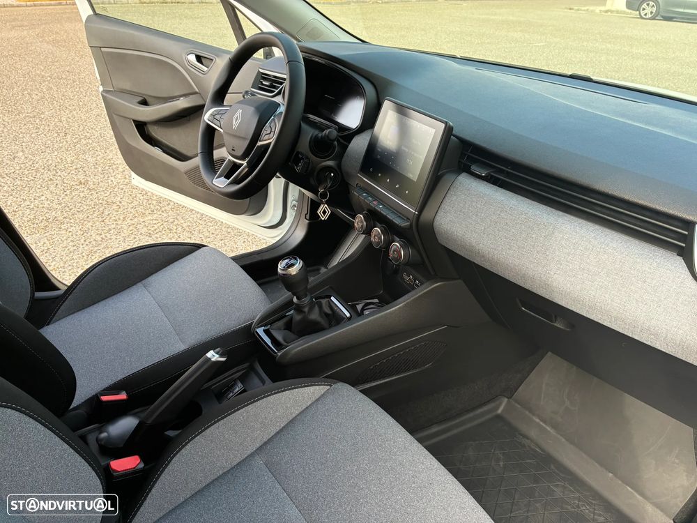 Renault Clio 1.0 TCe Evolution Bi-Fuel - 8