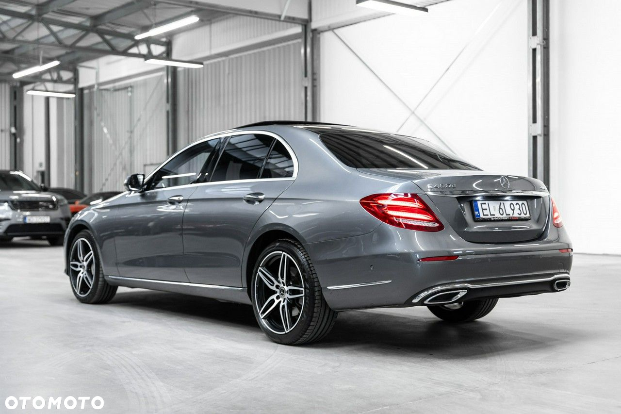Mercedes-Benz Klasa E - 9