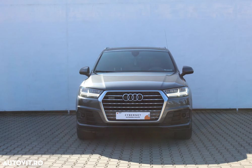 Audi Q7 - 8