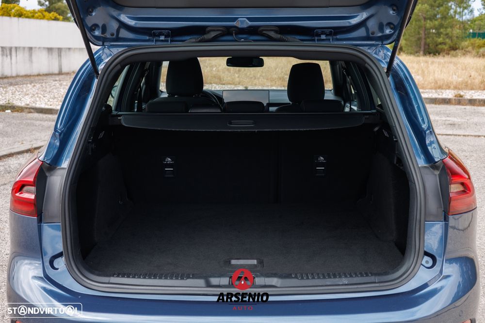 Ford Focus SW 1.0 EcoBoost Hybrid Aut. ST-LINE - 45
