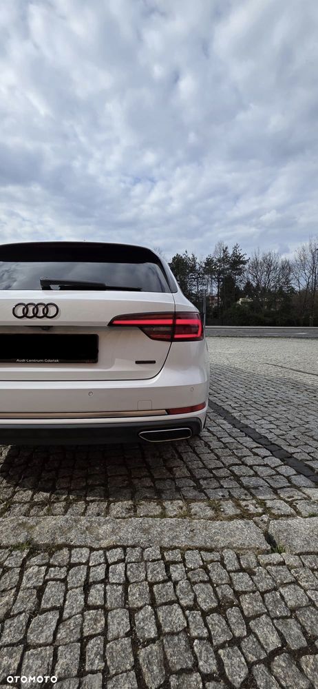 Audi A4 Avant 40 TDI quattro S tronic S line - 37