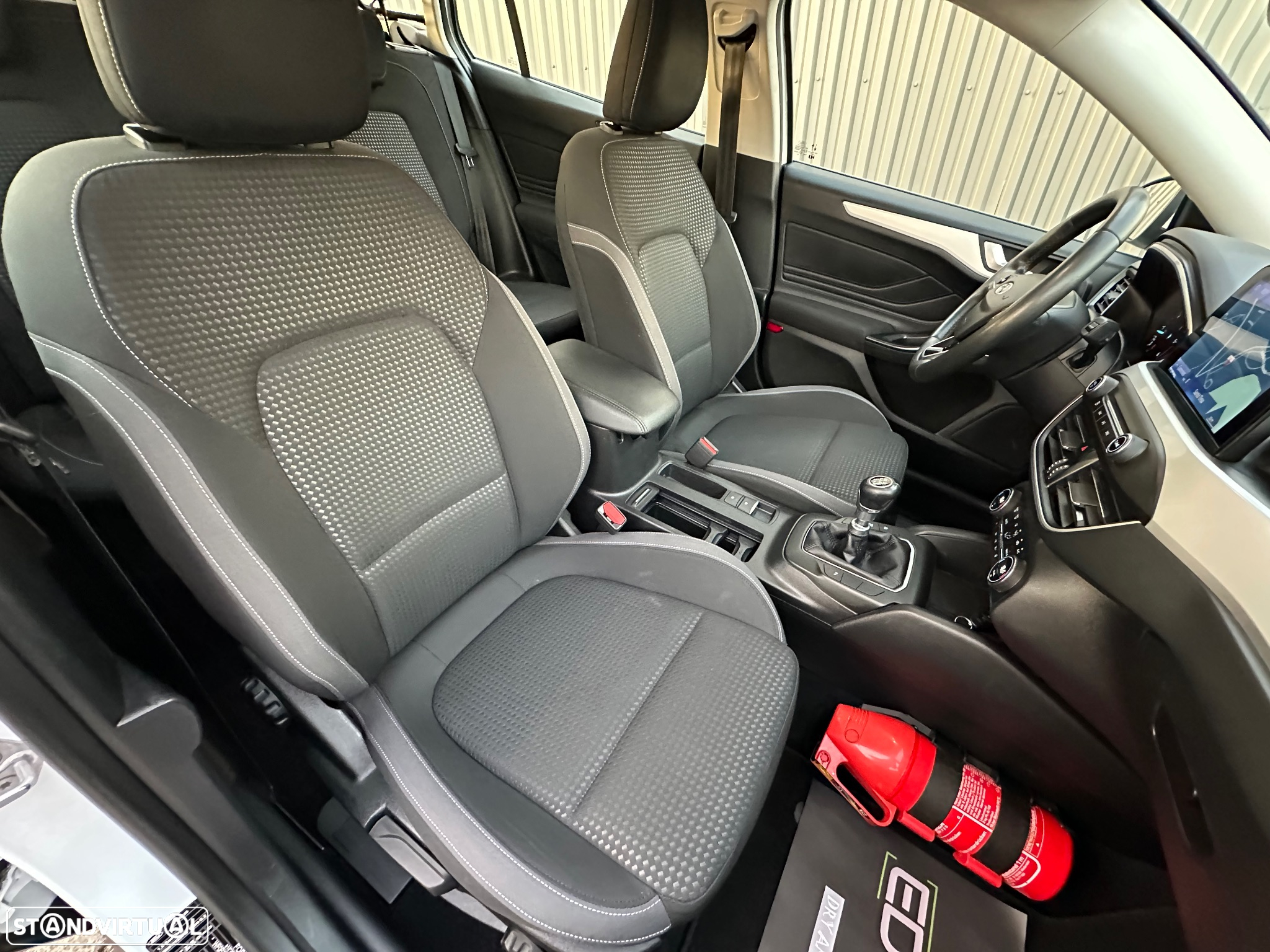Ford Focus SW 1.5 EcoBlue S&S COOL&CONNECT DESIGN - 10