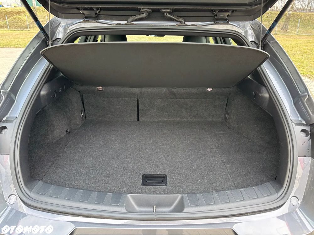 Lexus UX - 13