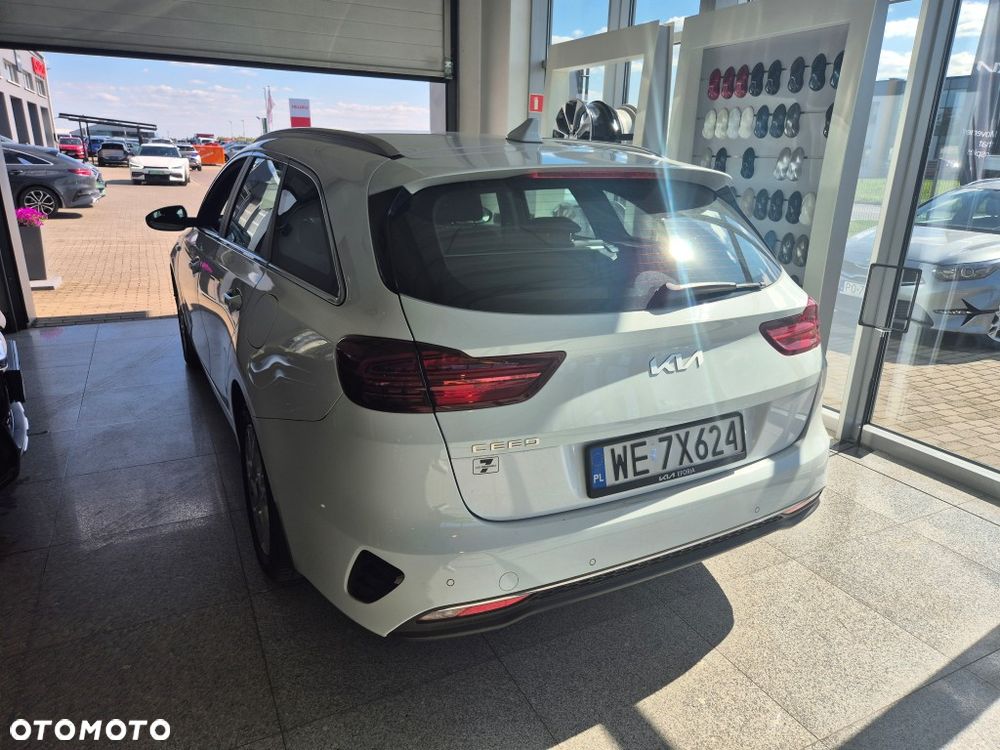 Kia Ceed 1.5 T-GDI M - 16