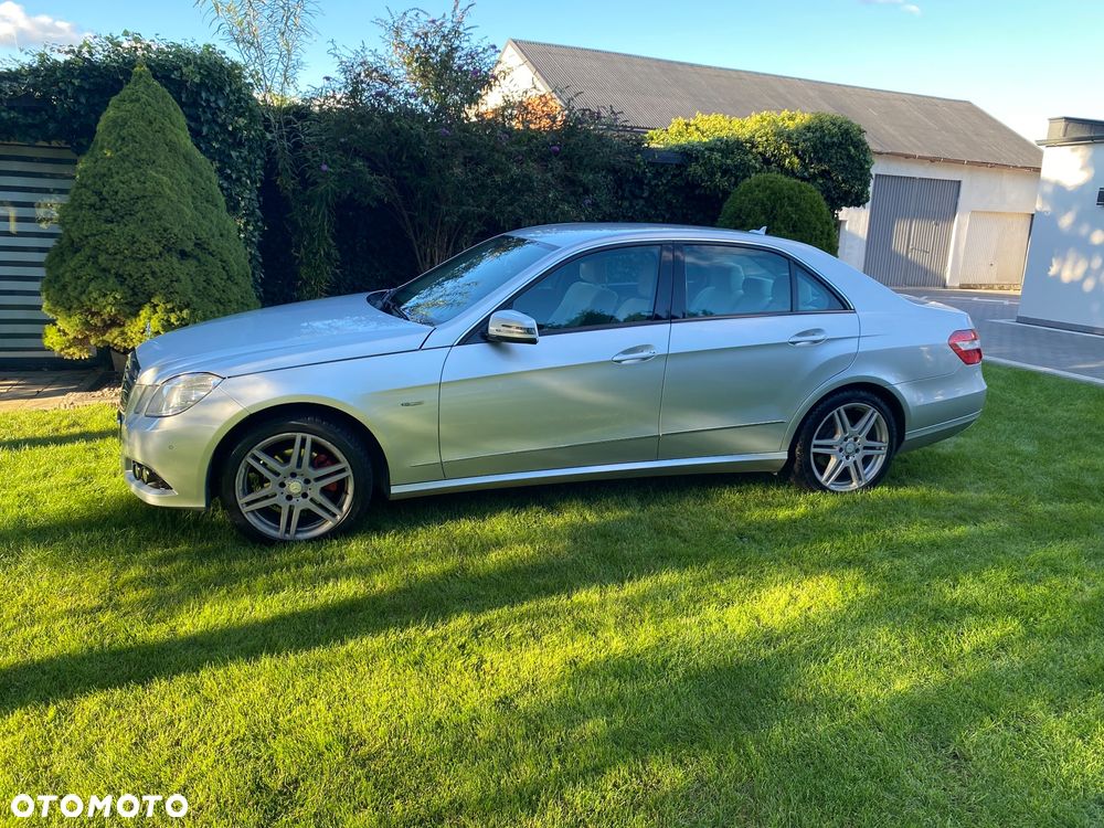 Mercedes-Benz Klasa E 220 CDI 7G-TRONIC Elegance - 5