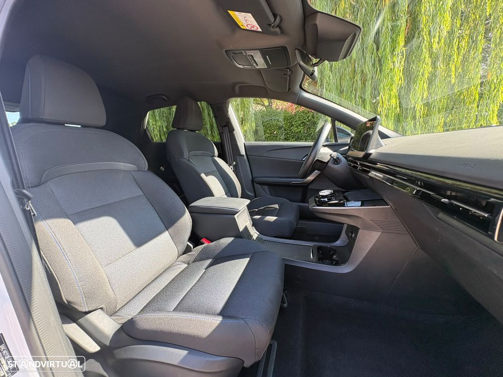 MG MG4 64 kWh Comfort - 34