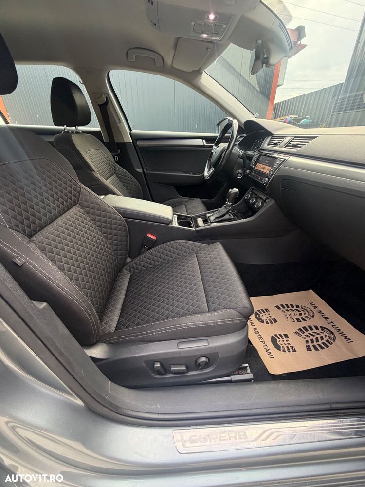 Skoda Superb 2.0 TDI DSG Style - 9