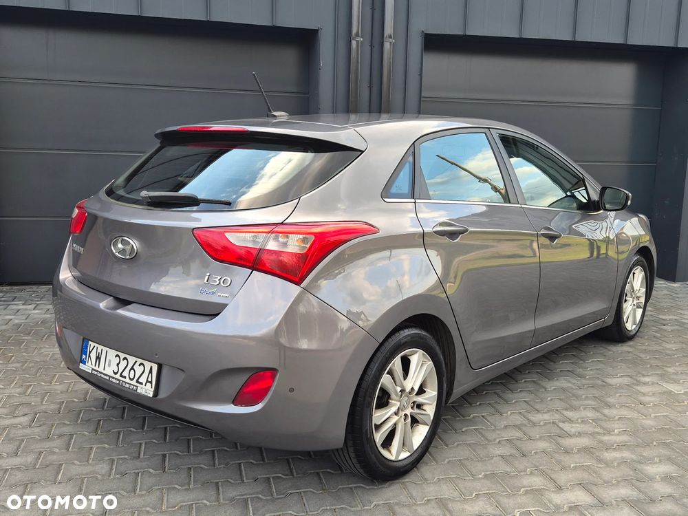 Hyundai i30 1.4 Premium - 4