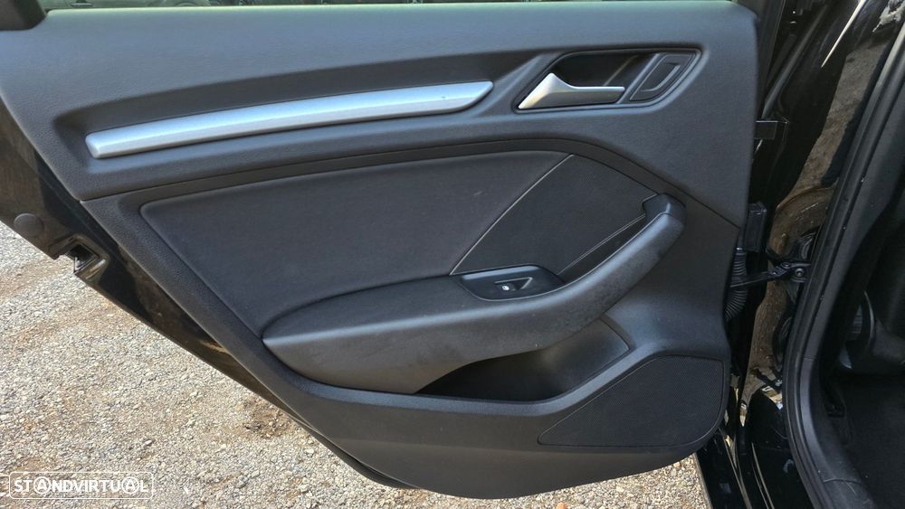 Audi A3 Limousine 1.6 TDI - 42