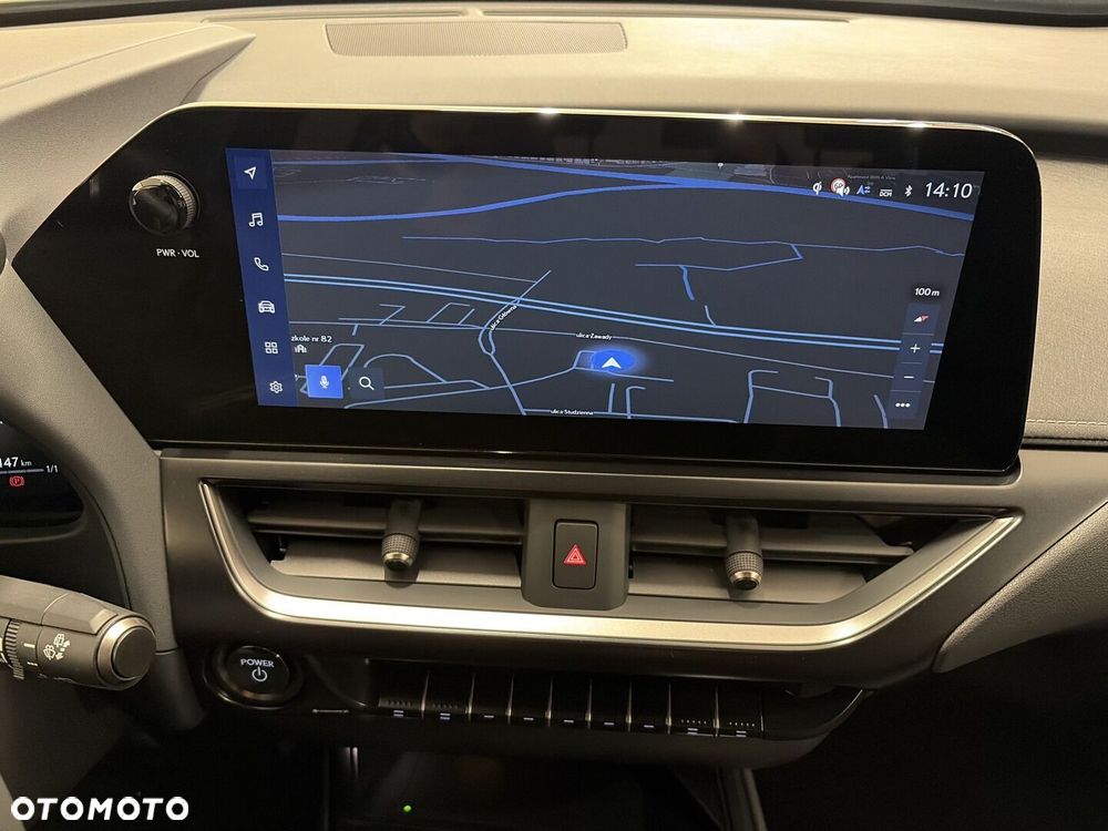 Lexus UX 300h F Sport Design - 16