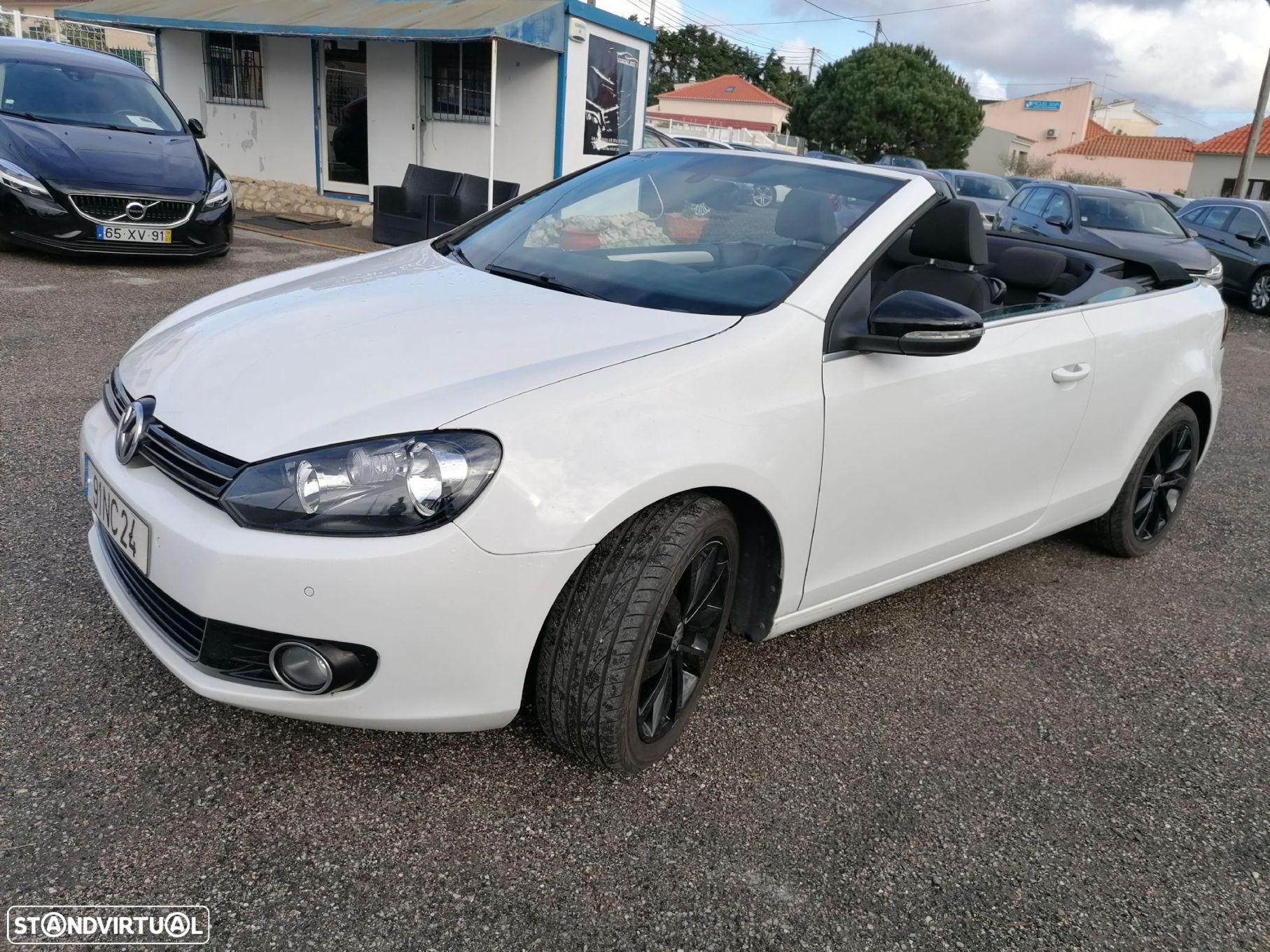 VW Golf Cabriolet 1.6 TDi BlueMotion - 4