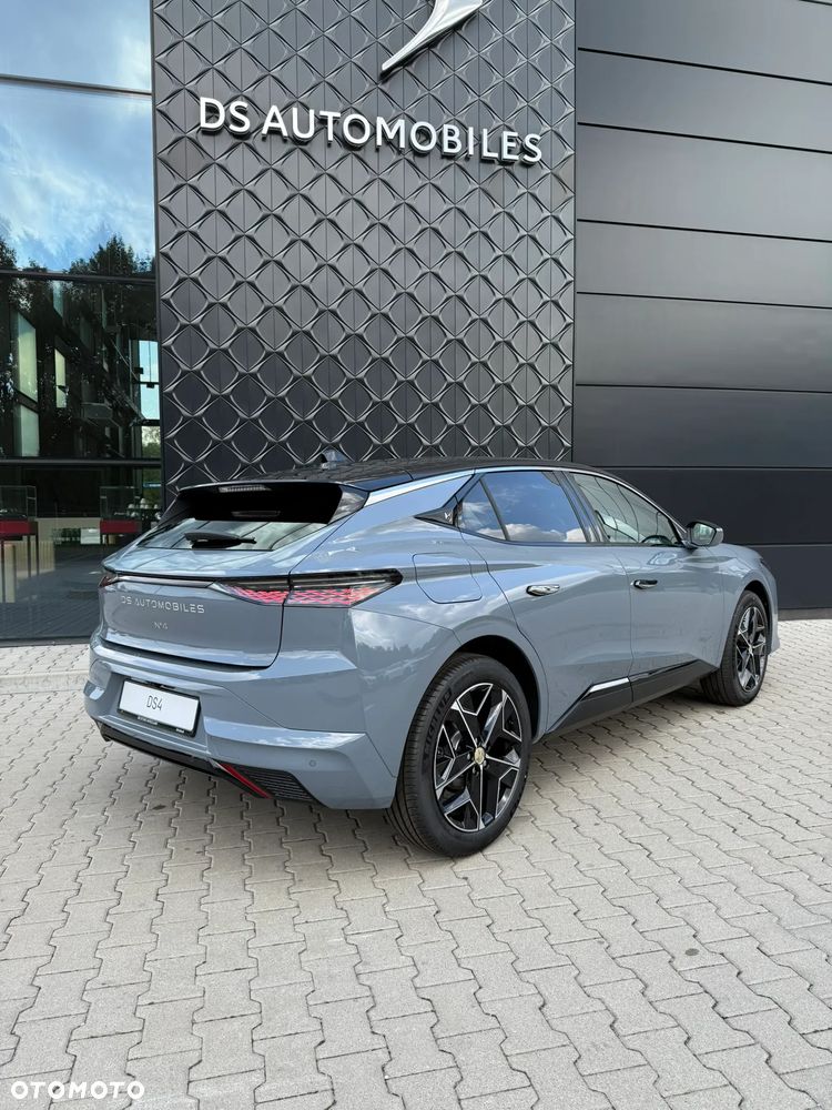 DS Automobiles DS 4 - 12