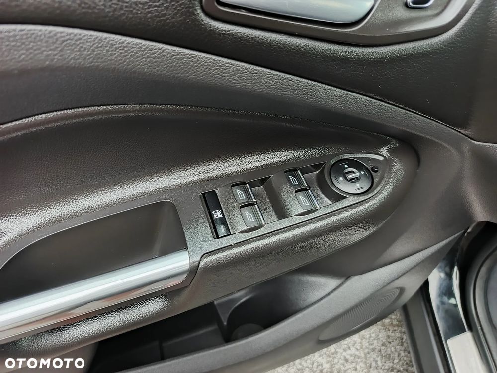 Ford Kuga 2.0 TDCi 4x4 Titanium - 15