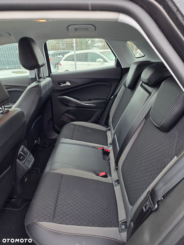 Opel Grandland X 1.2 Start/Stop Automatik Business INNOVATION - 9