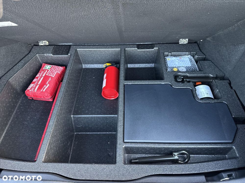 Toyota C-HR 2.0 Hybrid Style - 25