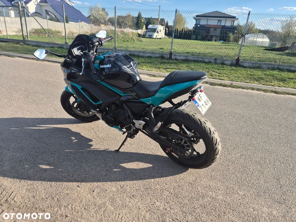 Kawasaki Ninja - 12