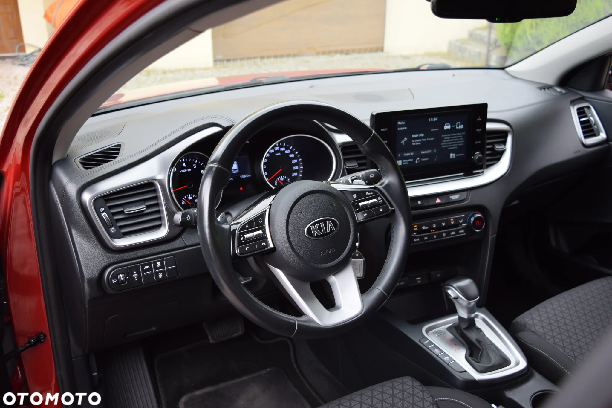 Kia Ceed 1.4 T-GDI L Business Line DCT - 12