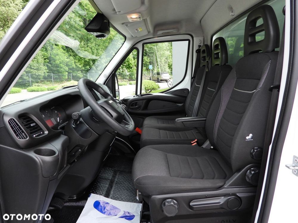 Iveco DAILY 35C16 KONTENER WINDA 8 PALET TEMPOMAT BLIŹNIACZE KOŁA KLIMATYZACJA  160KM - 26