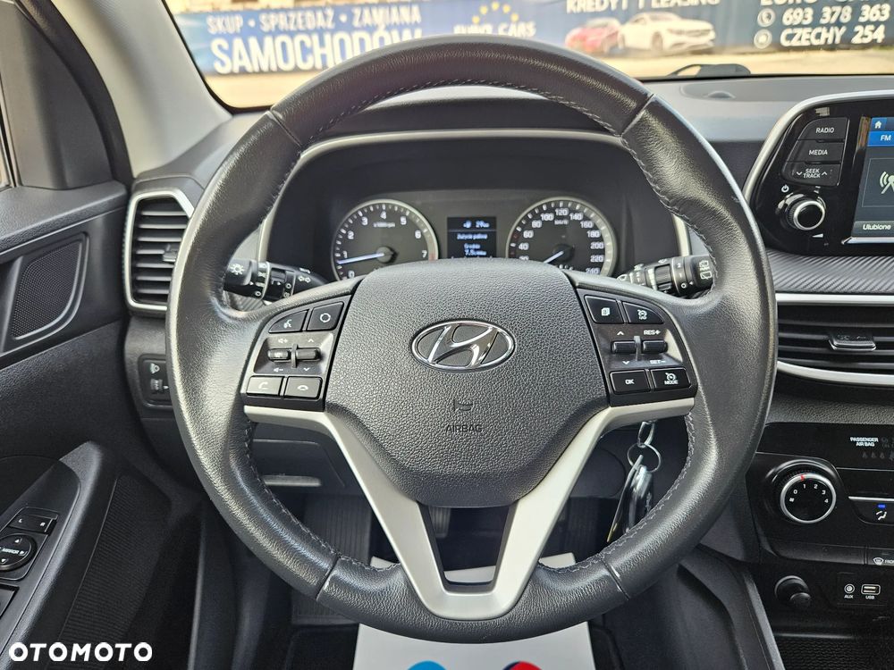 Hyundai Tucson 1.6 GDI BlueDrive Style 2WD - 25