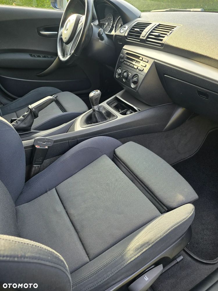 BMW Seria 1 120d - 13