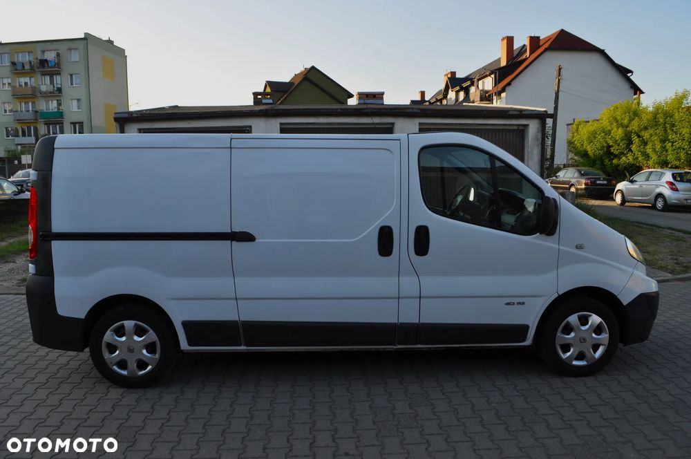 Renault TRAFIC L2H1 - 4