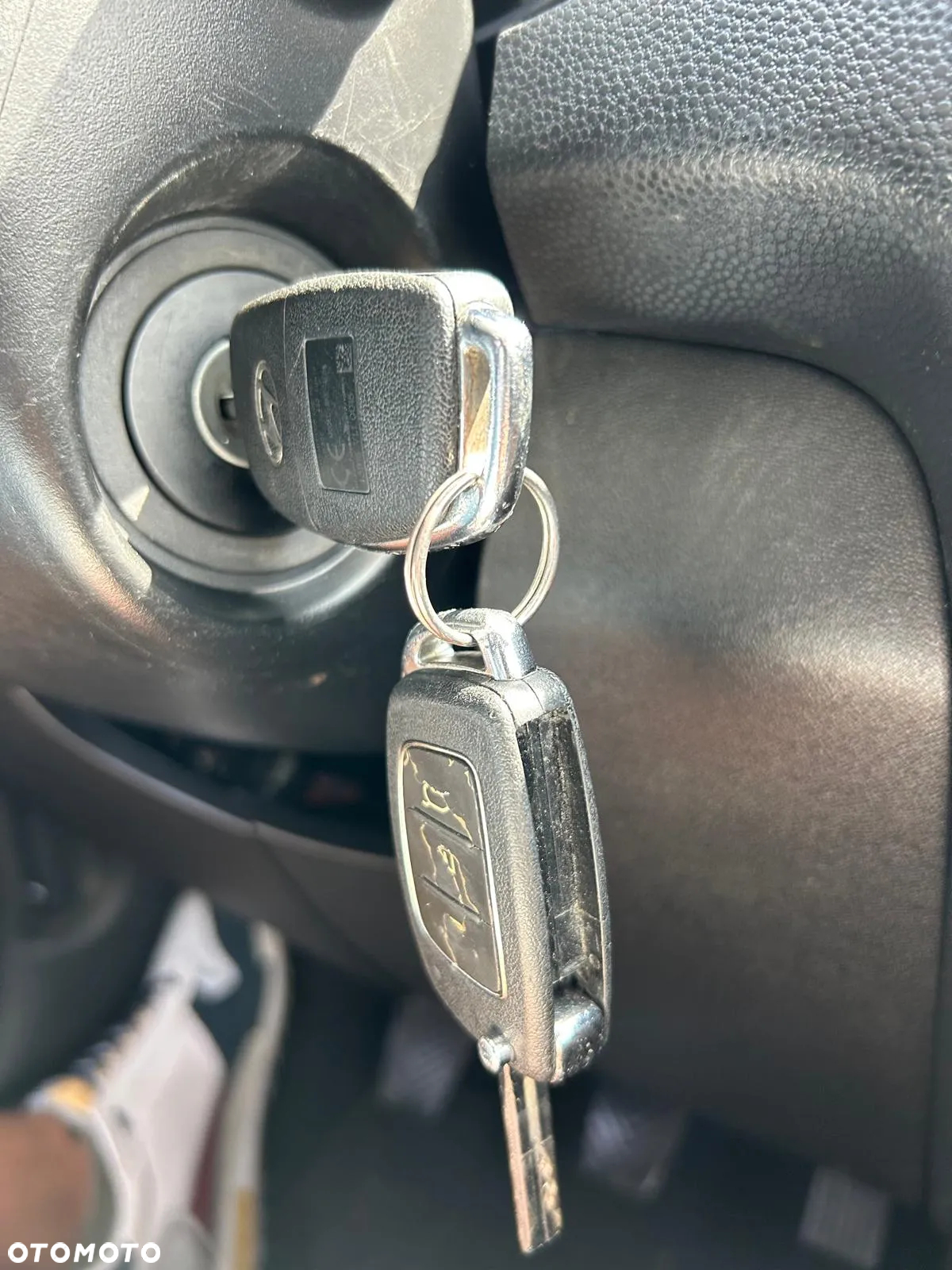 Hyundai ix20 1.4 Premium - 33