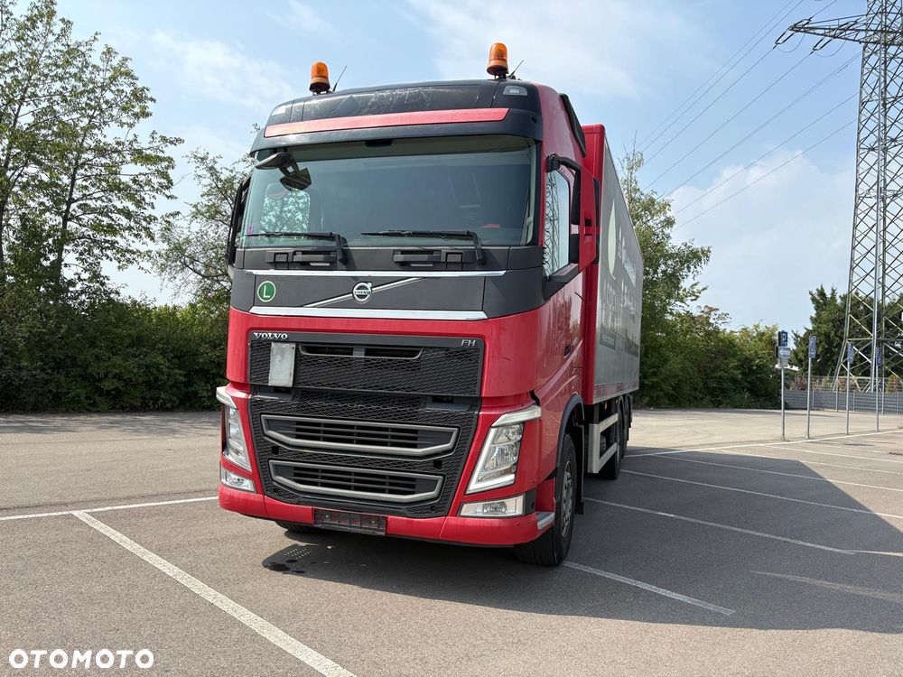 Volvo FH - 1