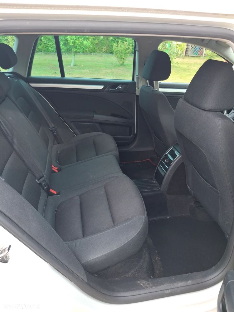Skoda Superb 1.8 TSI Ambition DSG - 4