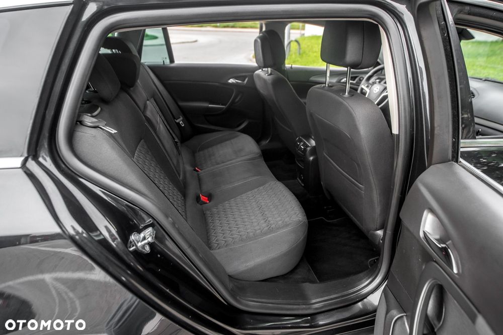 Opel Insignia 2.0 Turbo Sport - 31