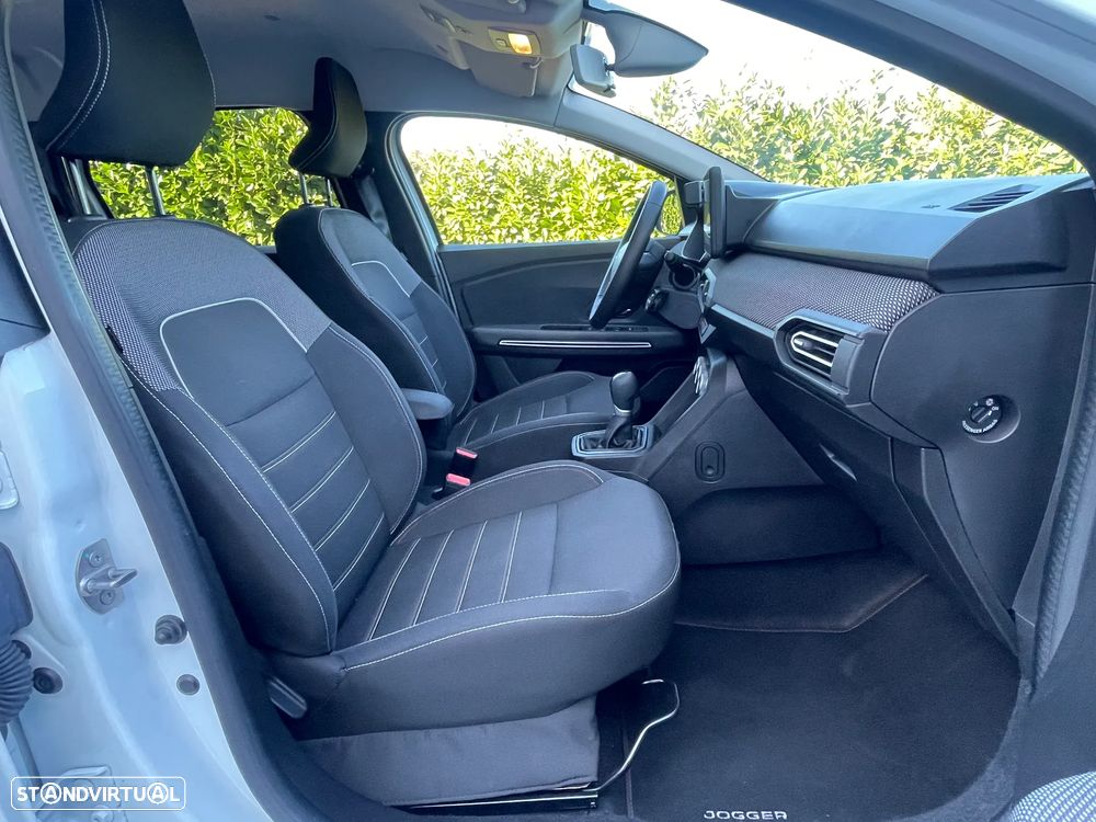 Dacia Jogger 1.6 Extreme 7L - 24