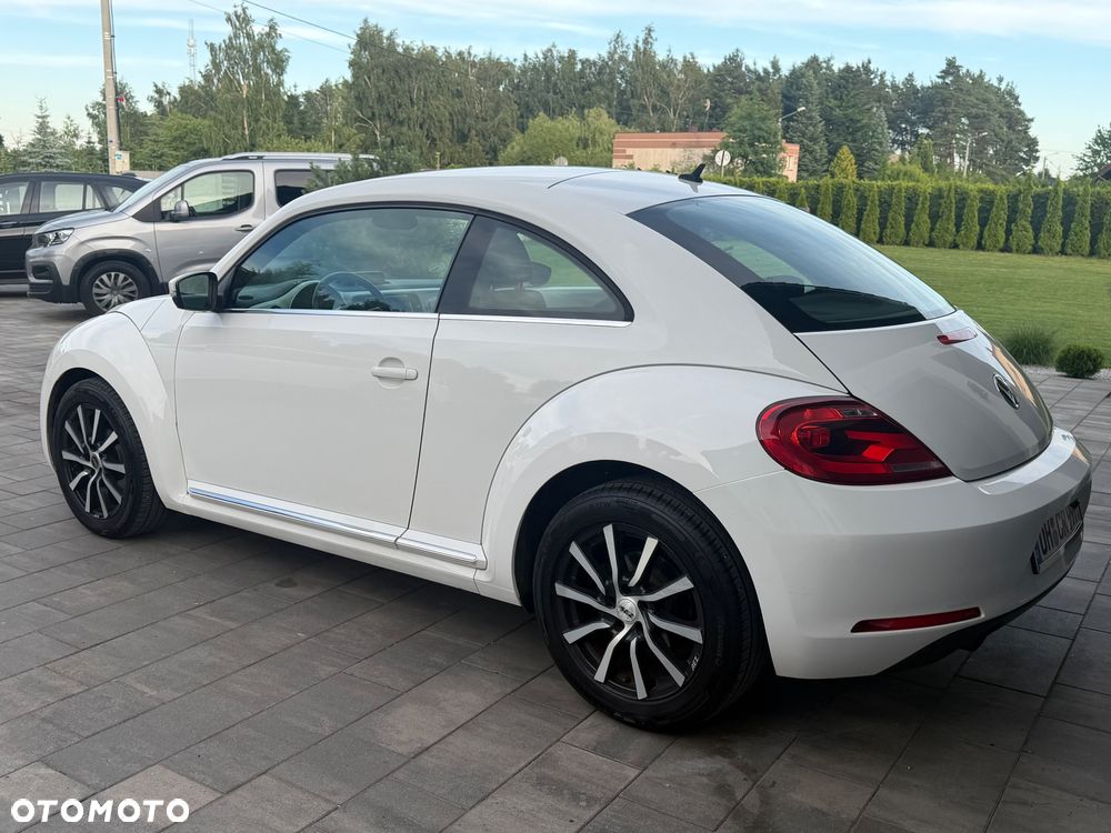 Volkswagen Beetle 1.6 TDI Design - 4