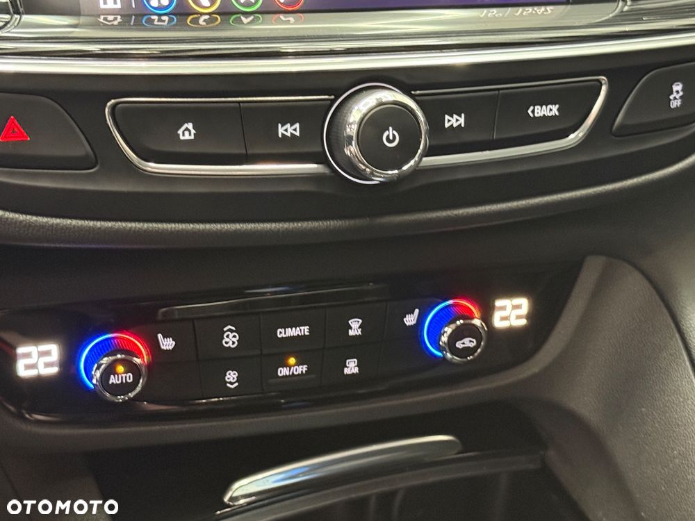 Opel Insignia 2.0 - 23