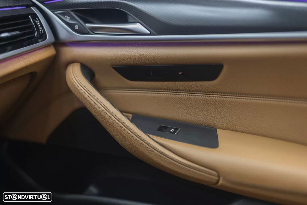 BMW 530 e xDrive Aut. - 37