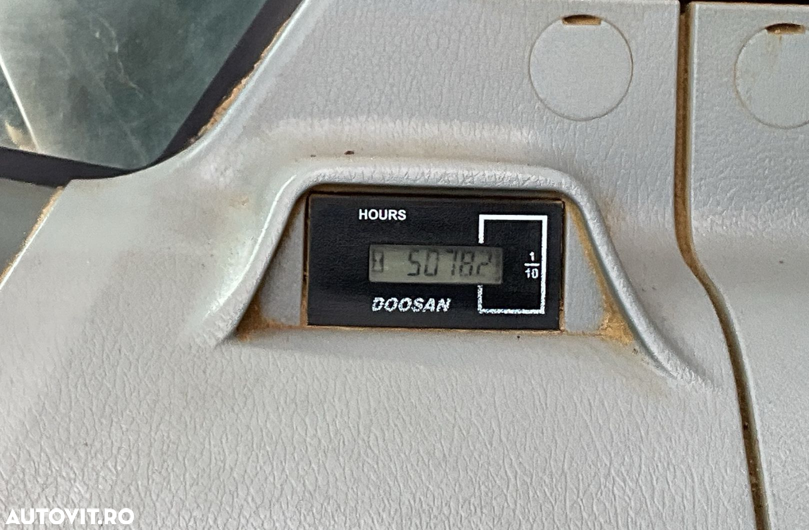 Doosan DX225LC-5 Excavator - 5