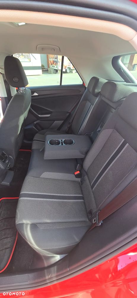 Volkswagen T-Roc 1.0 TSI Active - 28