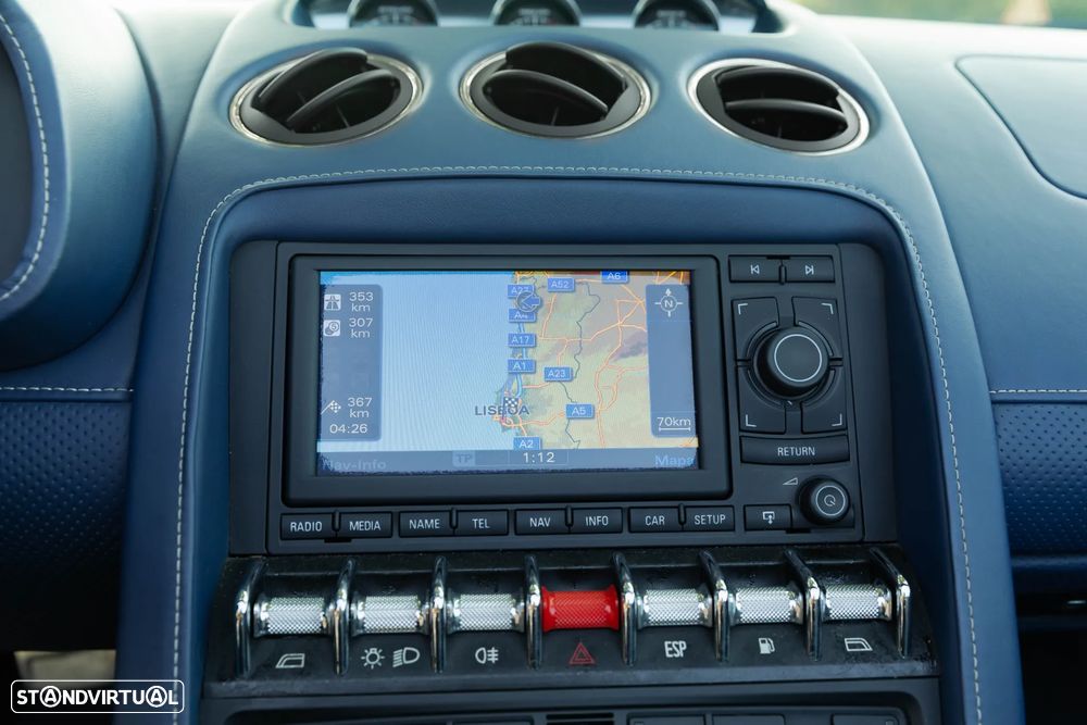 Lamborghini Gallardo LP560-4 Spyder E-Gear - 23