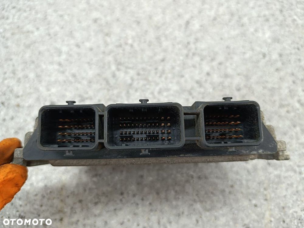 KOMPUTER, STEROWNIK RENAULT MASTER II FL 8200391957 8200391957 0281012200 - 4