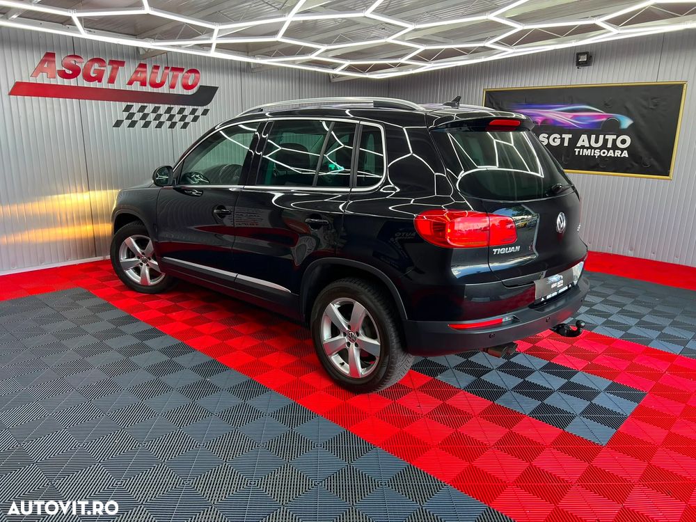 Volkswagen Tiguan 2.0 TDI 4Motion DSG Sport & Style - 6