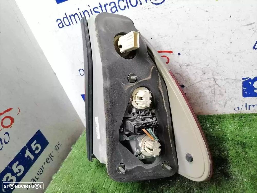 FAROLIM TRASEIRO ESQUERDO BMW X5 2004 - - 2