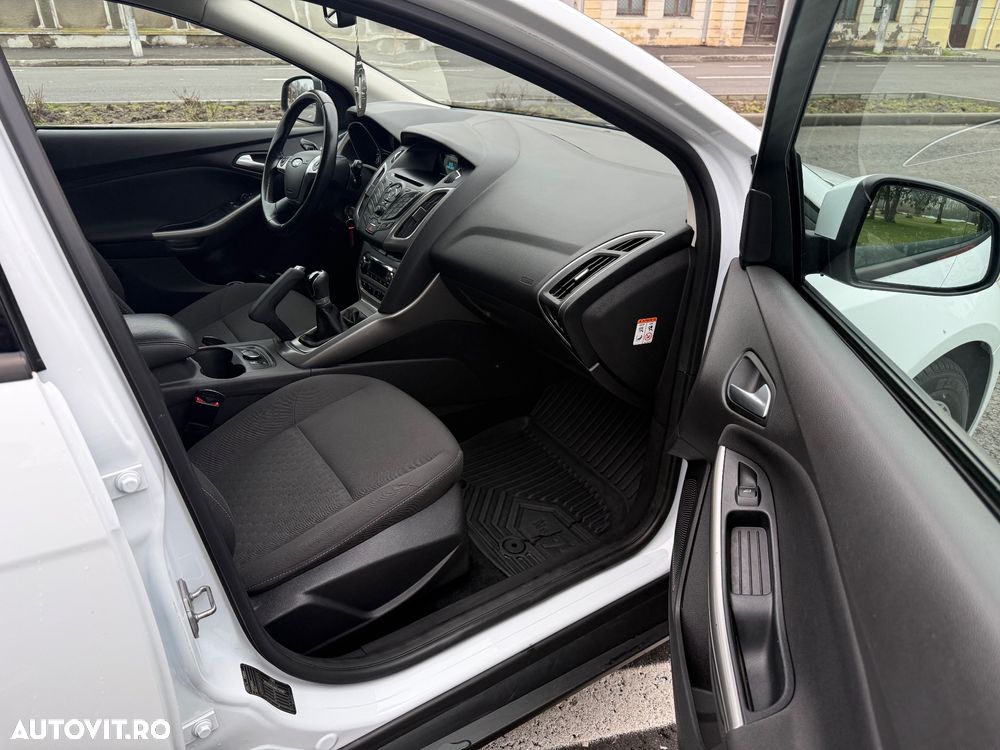 Ford Focus 1.0 EcoBoost 99g Start-Stopp-System SYNC Edition - 14