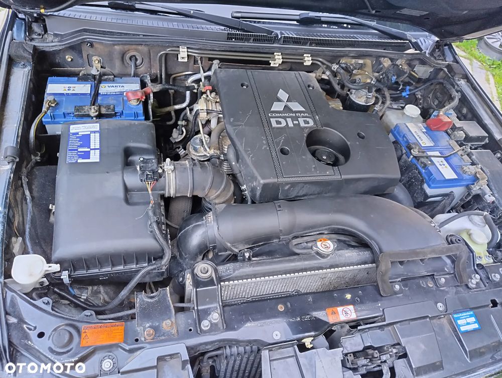 Mitsubishi Pajero 3.2 DI-D Automatik Plus - 11