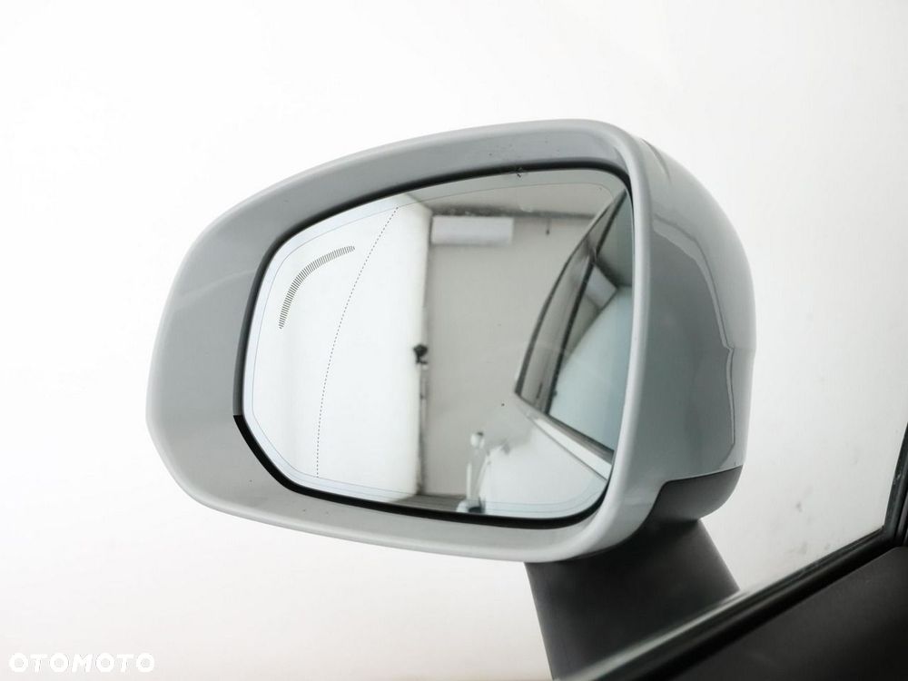 Volvo XC 90 T8 AWD Twin Engine Geartronic Momentum - 37