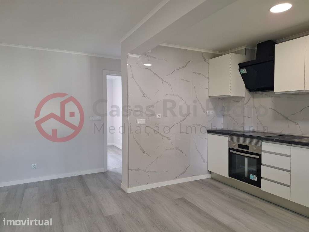 Apartamento T3 totalmente remodelado no Laranjeiro - Grande imagem: 4/26