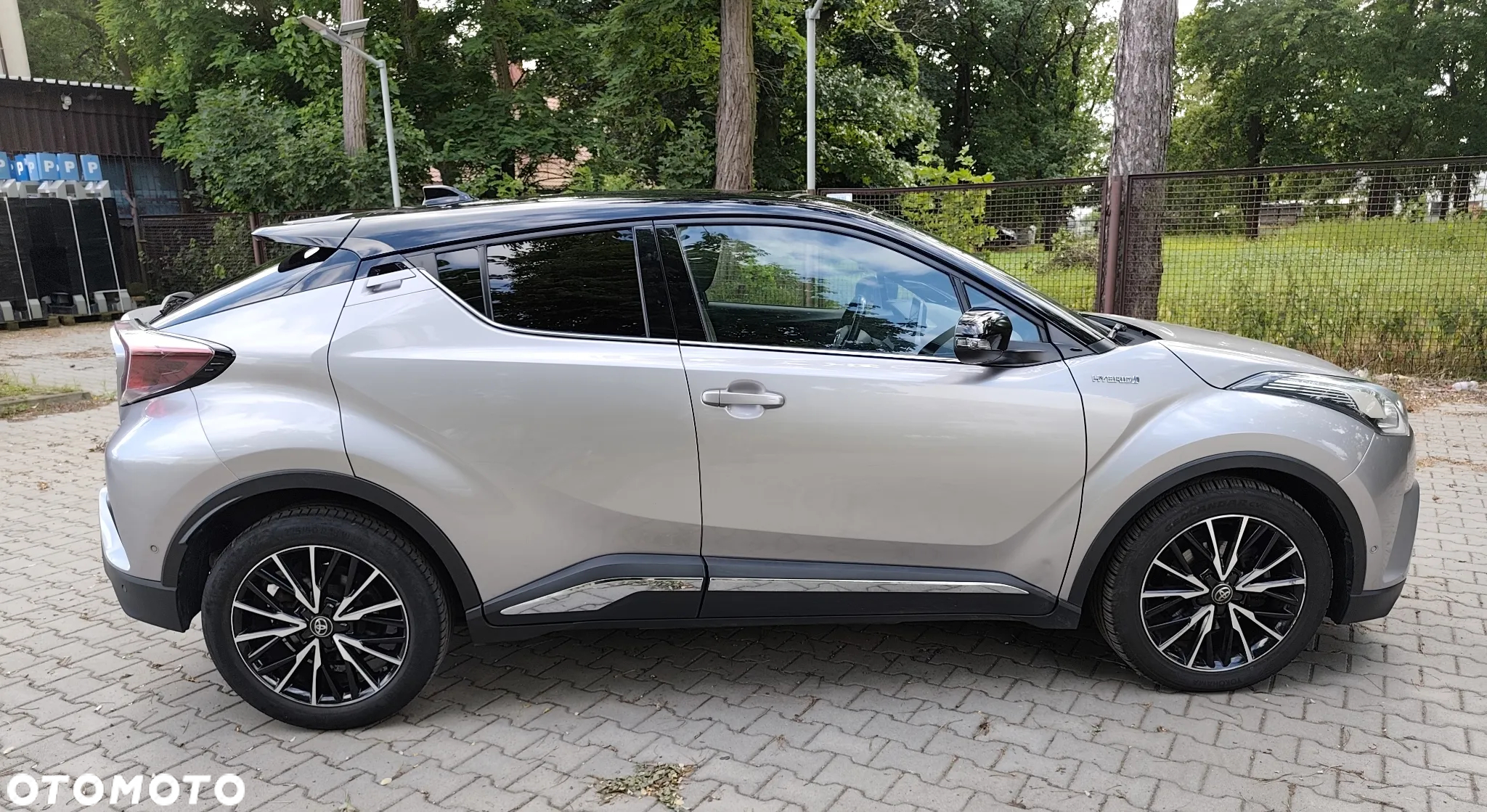 Toyota C-HR 1.8 Hybrid GPF Executive - 19