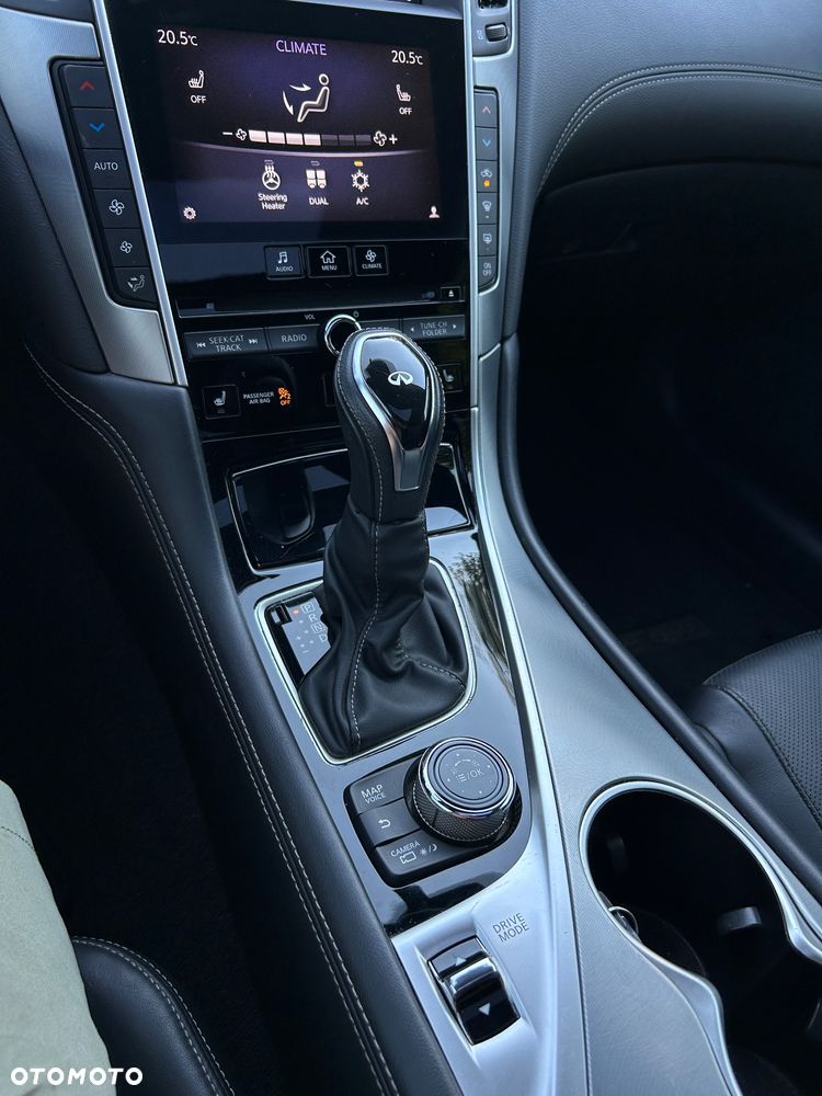 Infiniti Q60 2.0t Premium - 6