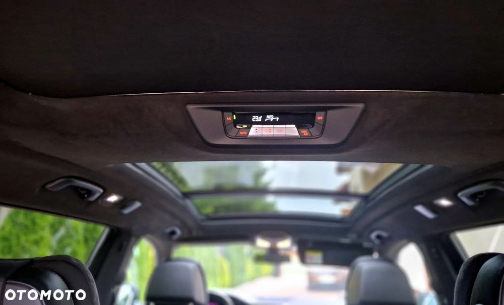 BMW X7 - 16