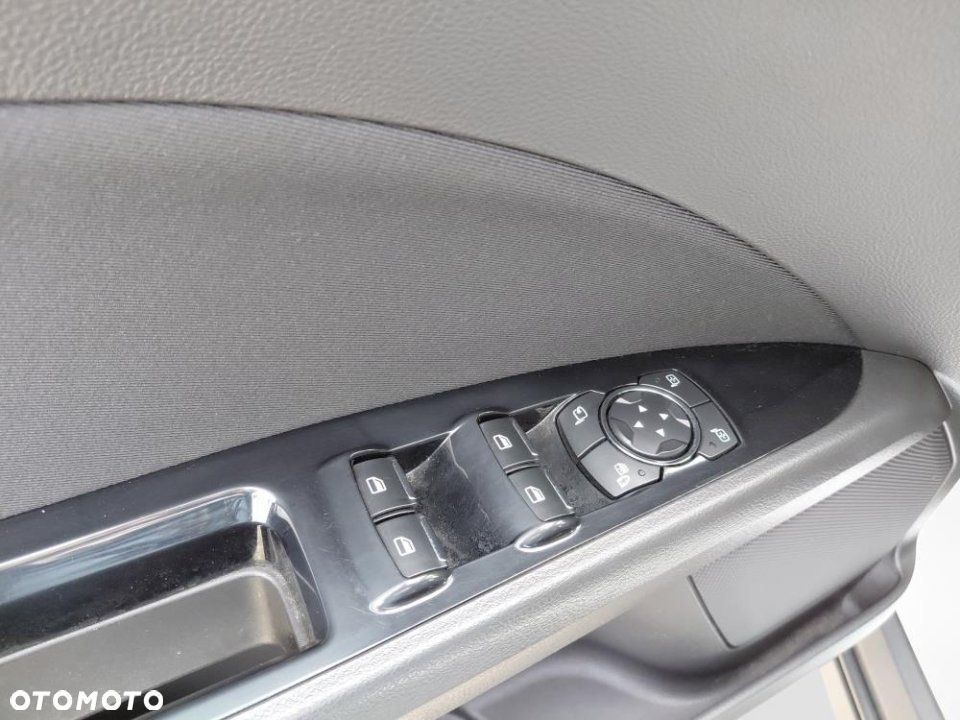 Ford Mondeo - 15