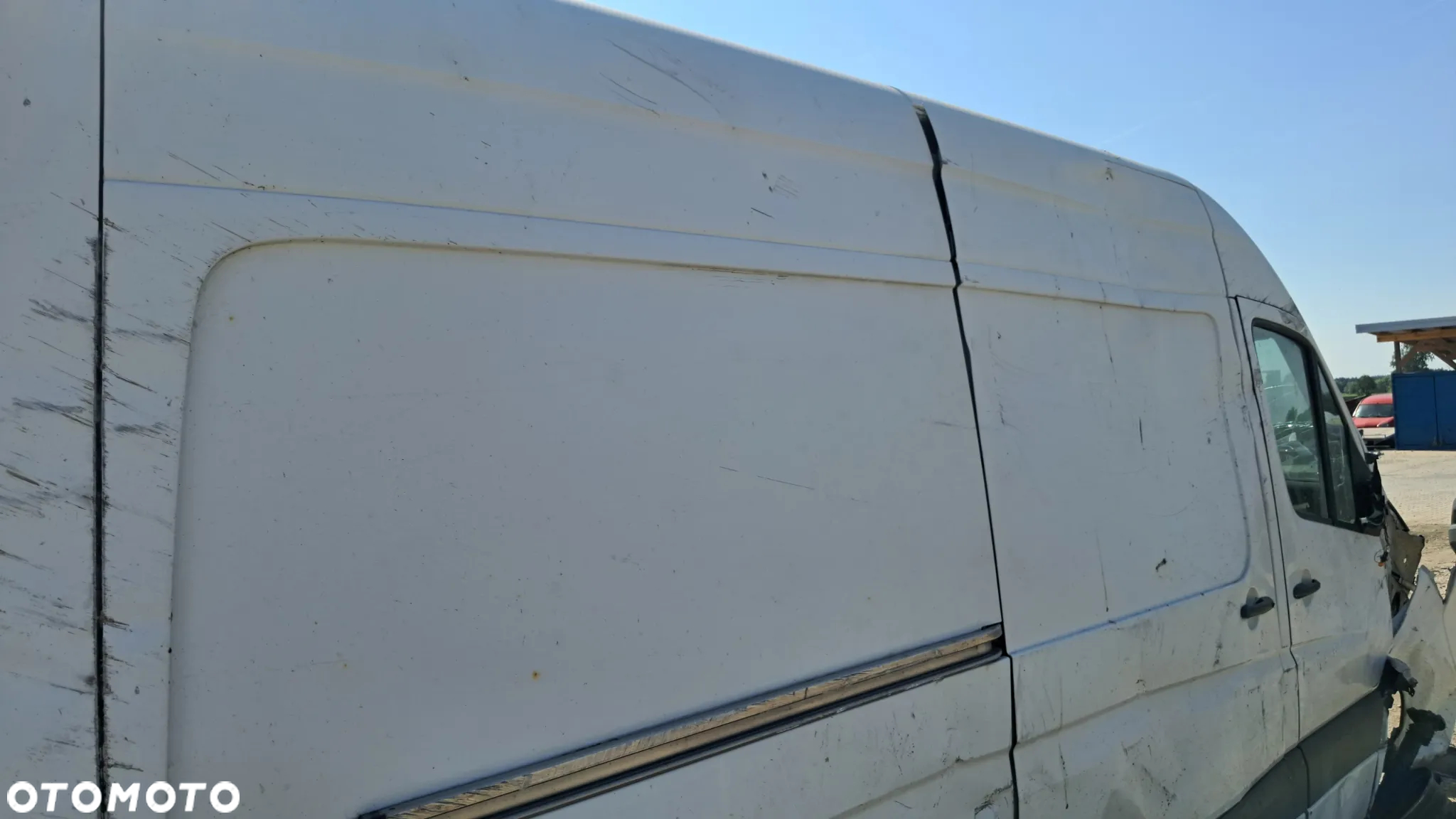 Volkswagen CRAFTER L2H2 - 11