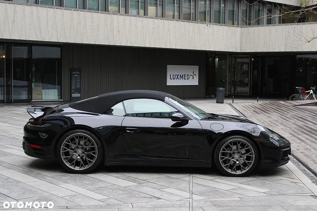 Porsche 911 Carrera Cabriolet PDK - 6