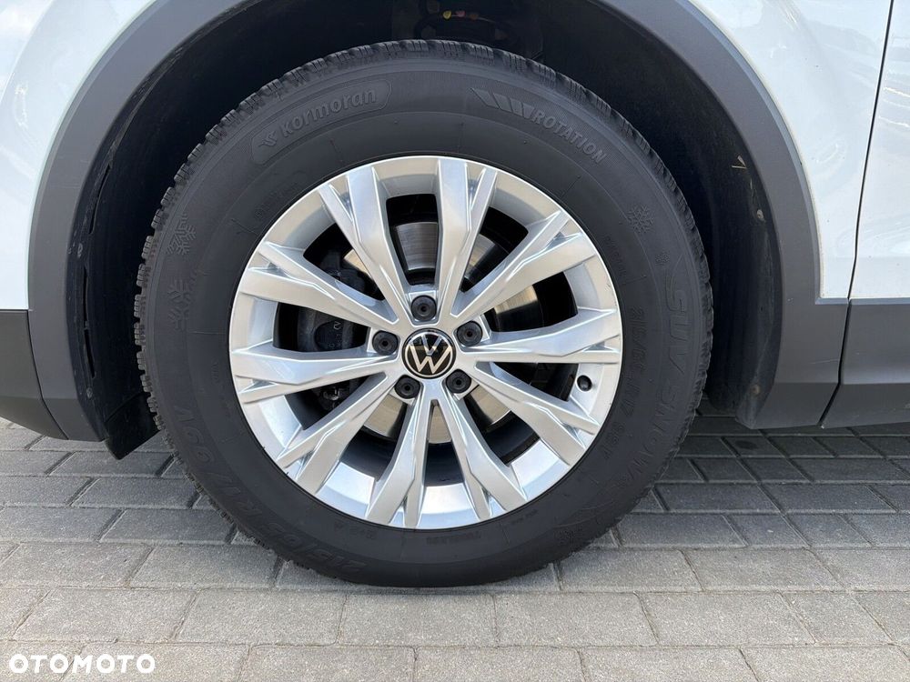 Volkswagen Tiguan - 18